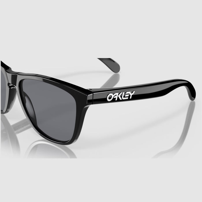 **Oakley Fuel Cell Sunglasses - Matt Black Frame w PRIZM Grey Polarized Lens