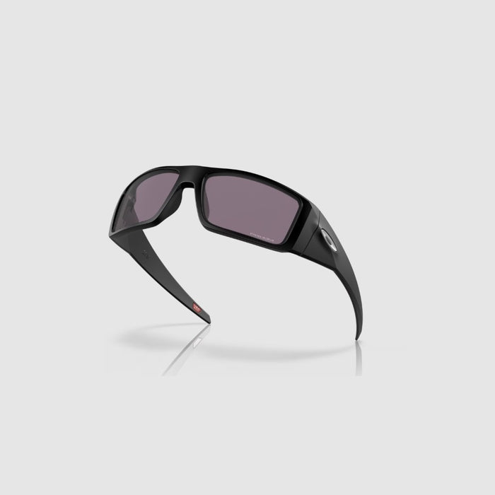 **Oakley Heliostat Sunglasses - Matt Black Frame w PRIZM Grey Lens