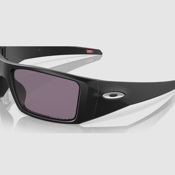 **Oakley Heliostat Sunglasses - Matt Black Frame w PRIZM Grey Lens