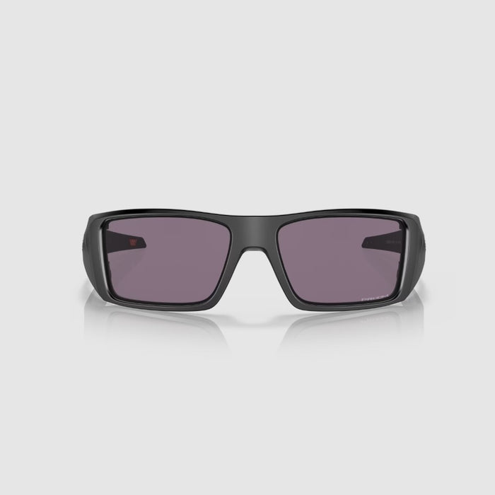 **Oakley Heliostat Sunglasses - Matt Black Frame w PRIZM Grey Lens