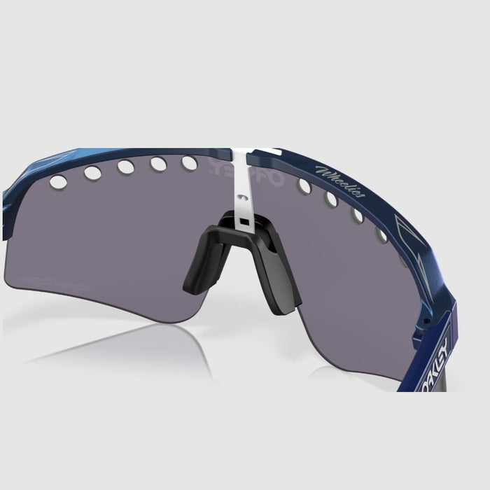 **Oakley Sutro Lite Sweep Sunglasses - TLD Blue Colourshift w PRIZM Grey Lens