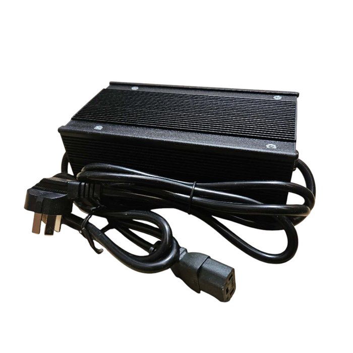 CINECO City Slicker Charger